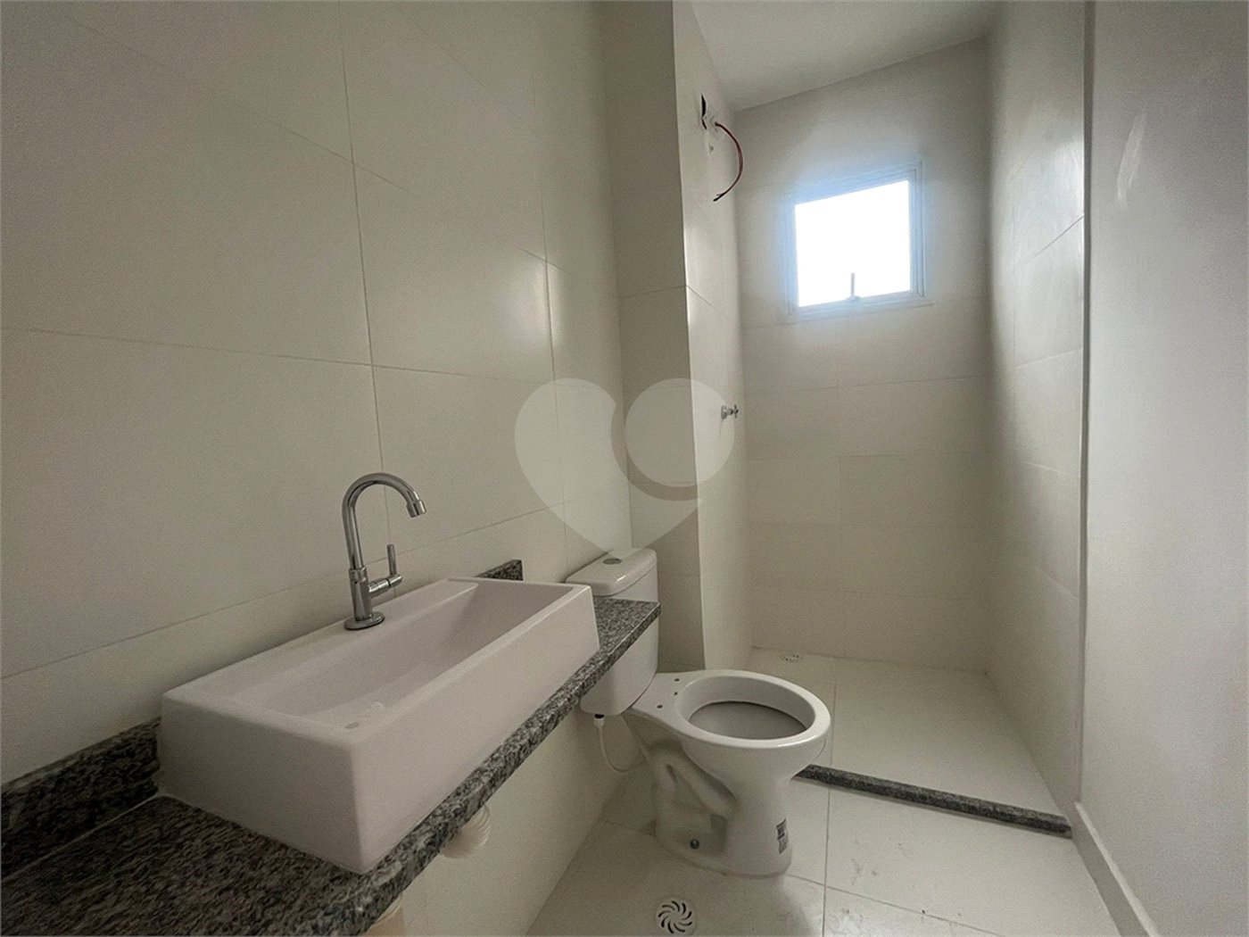 Casa à venda com 2 quartos no condomínio Severa, São Paulo - SP