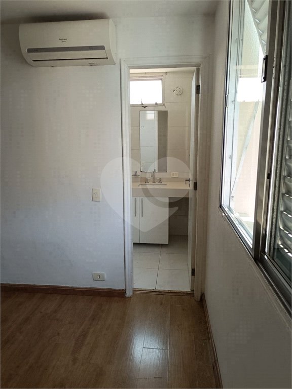 Apartamento à venda com 4 quartos, sendo 2 suítes, em Itaim Bibi, São Paulo, SP