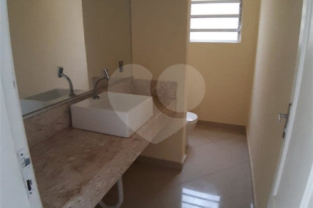 Sobrado à venda com 3 quartos, sendo 1 suíte, em Lauzane Paulista, São Paulo, SP