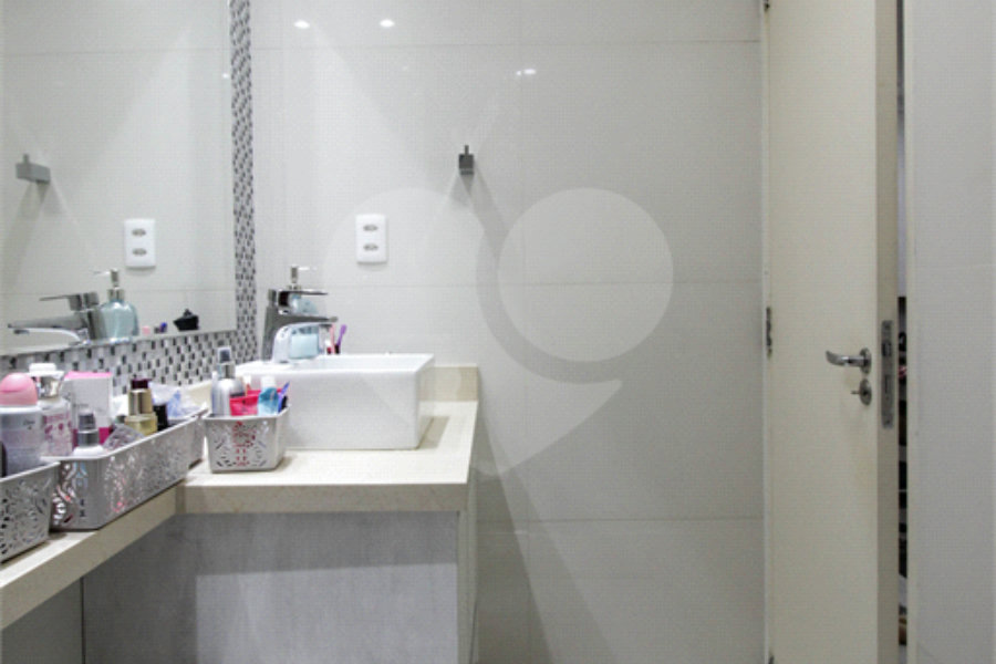 Apartamento à venda com 2 quartos, sendo 1 suíte, em Saúde, São Paulo, SP