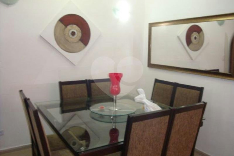 Sobrado à venda com 3 quartos, sendo 2 suítes,  em Vila Gustavo, São Paulo, SP