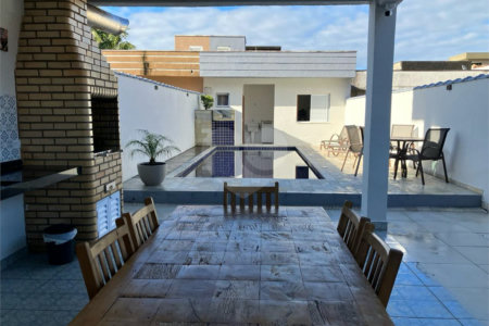 Casa à venda com 4 quartos, sendo 2 suítes,  no condomínio Morada da Praia, Bertioga - SP