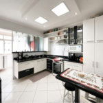 Apartamento com 2 dormitórios à venda, 130 m² por R$ 850.000,00 - Pompéia - Santos/SP