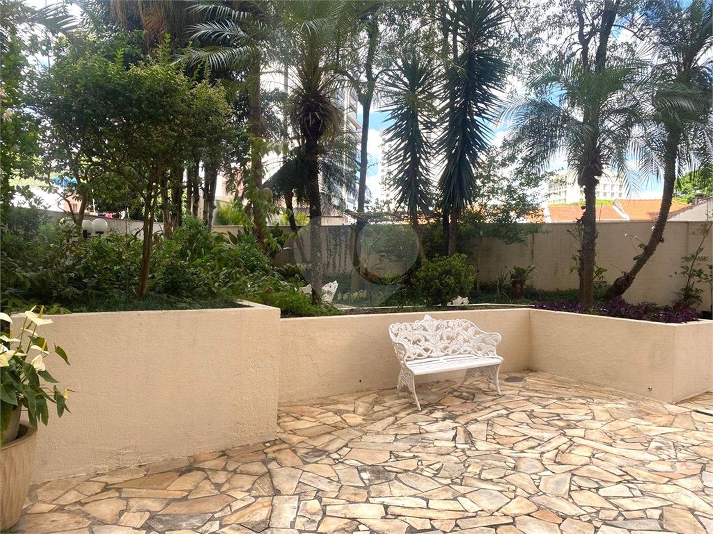 Apartamento à venda com 2 quartos em Vila Romana, São Paulo, SP