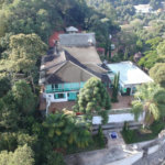 Casa à venda com 6 quartos, sendo 5 suítes, no condomínio Alpes da Cantareira, Mairiporã - SP