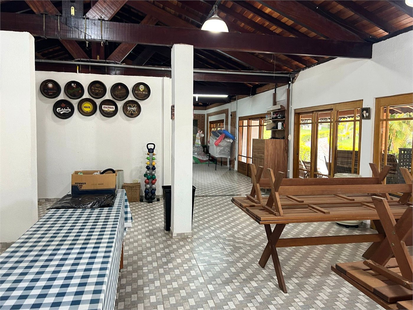 Chácara à venda com 10 quartos, sendo 16 suítes, em Chácaras do Pinhal (pinhal), Cabreúva, SP