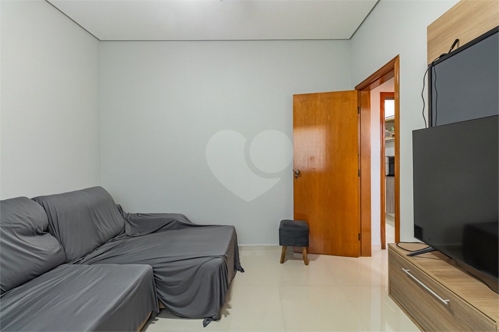 Sobrado à venda com 4 quartos, sendo 3 suítes, em Parada Inglesa, São Paulo, SP
