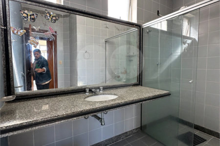 Cobertura à venda com 4 quartos, sendo 2 suítes,  em Braga, Cabo Frio, RJ