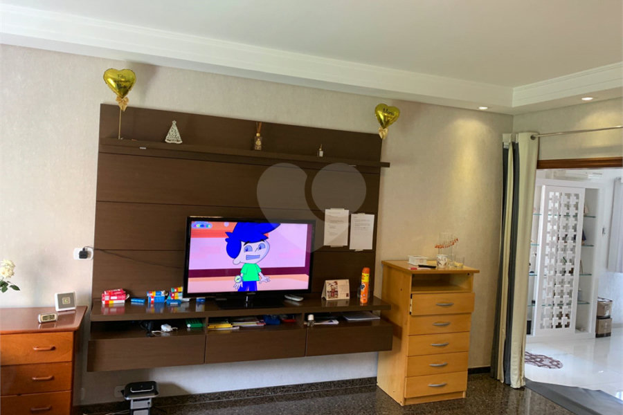 Casa à venda com 5 quartos, sendo 1 suíte,  no condomínio Casa, São Paulo - SP