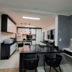Casa de Alto Padrão à Venda e Locação - Condomínio Vila Verde