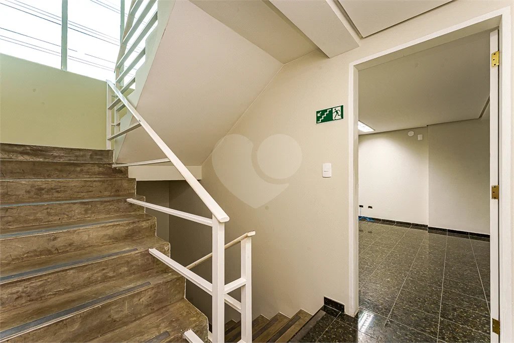 Prédio inteiro comercial á venda e locação na Vila Leopoldina.