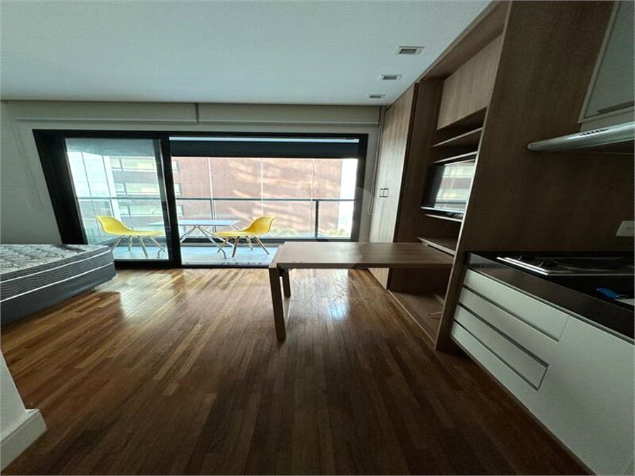 Apartamento à venda ou para alugar com 1 quarto em Vila Olímpia, São Paulo, SP