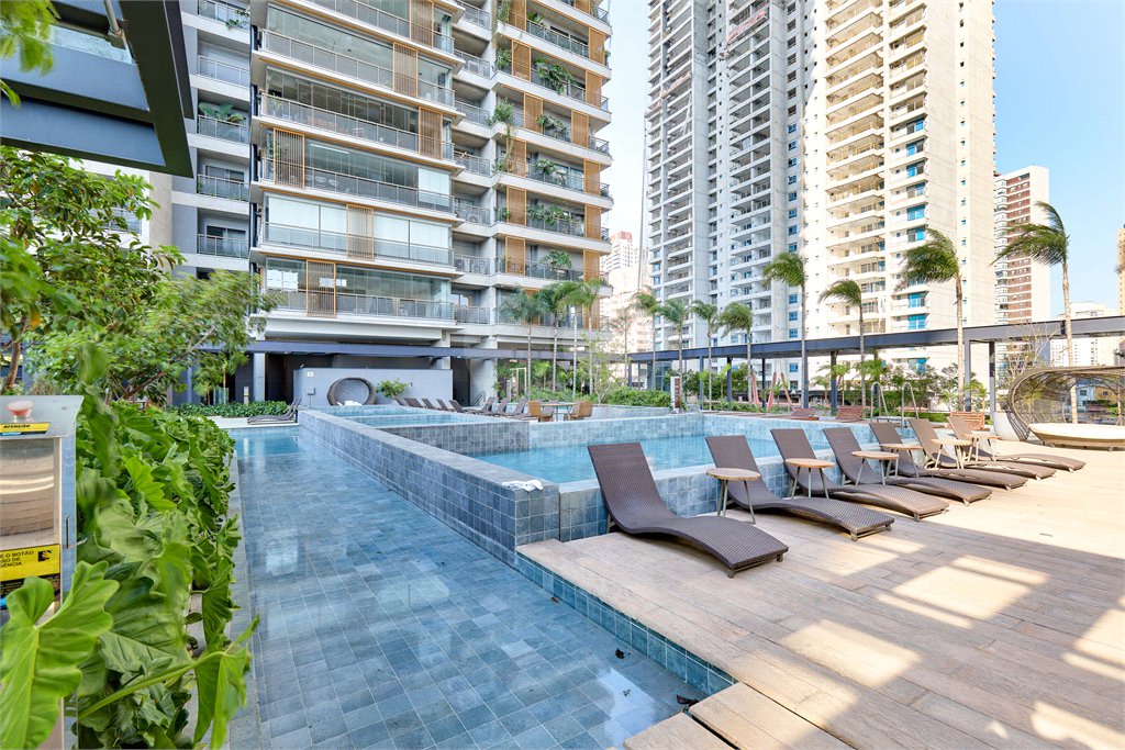 Apartamento à venda com 3 suítes em Brooklin, São Paulo, SP