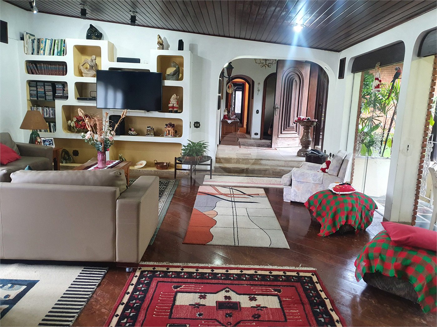 Casa à venda com 4 quartos, sendo 1 suíte, em Interlagos, São Paulo, SP