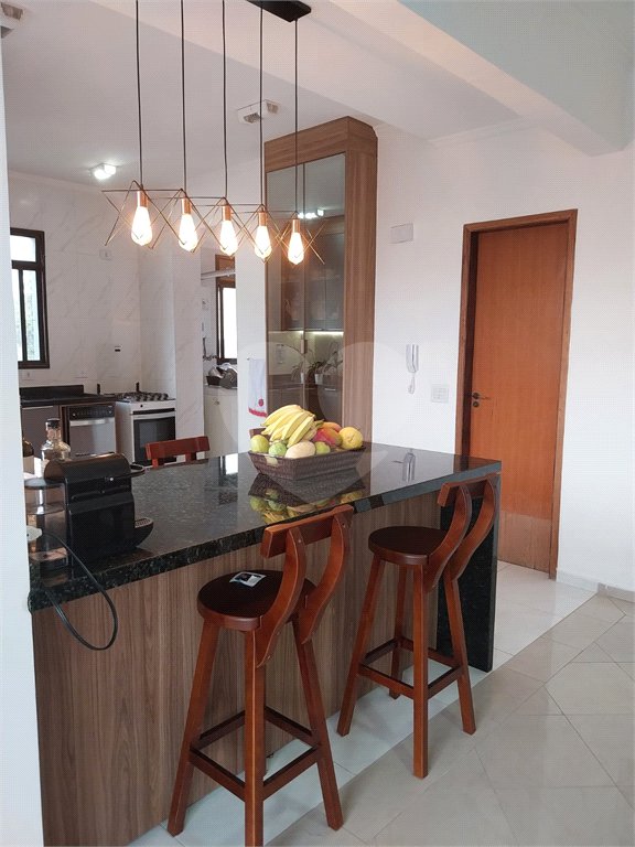 Apartamento à venda com 4 quartos, sendo 1 suíte,  em Vila Ipojuca, São Paulo, SP