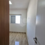Casa à venda com 3 quartos, sendo 1 suíte, no condomínio Residencial Américo Figueiredo, Sorocaba - SP