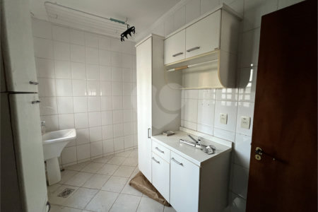 CASA COM 3 QUARTOS NO CONDOMÍNIO GRAND VILLE