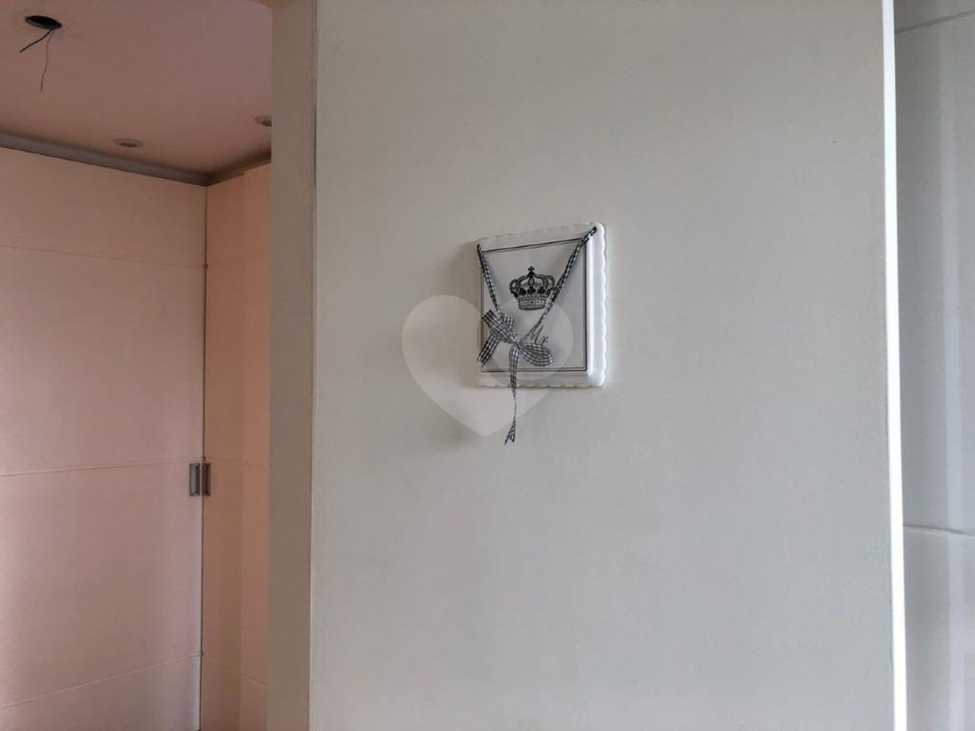 Apartamento à venda com 3 suítes em Vila Suzana, São Paulo, SP