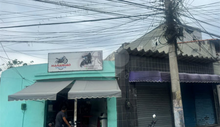 Casa à venda com 3 quartos em Santíssimo, Rio de Janeiro, RJ