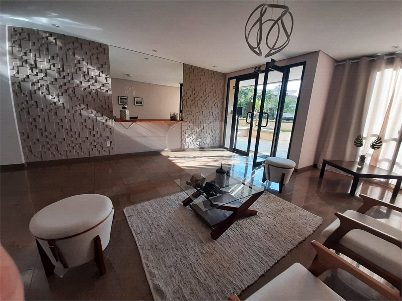 Apartamento à venda com 2 quartos, sendo 1 suíte, em Alto da Lapa, São Paulo, SP