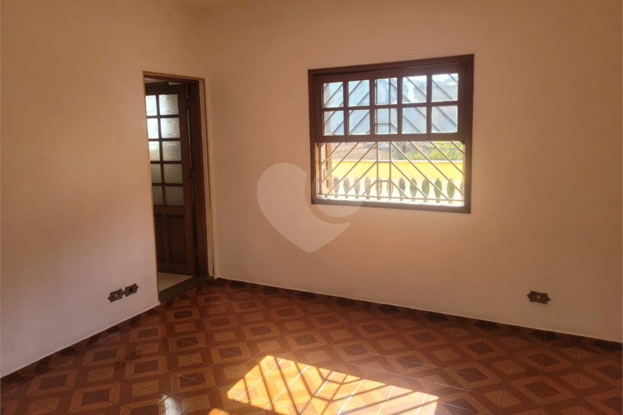 Sobrado à venda com 3 quartos, sendo 1 suíte,  em Vila Ester (zona Norte), São Paulo, SP
