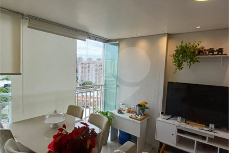 Apartamento à venda com 2 quartos em Parque Industrial Tomas Edson, São Paulo, SP