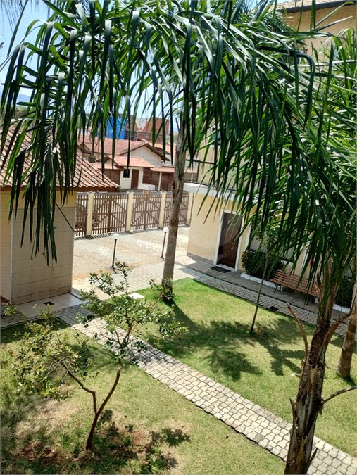 Casa à venda com 2 suítes, no condomínio Residencial Vitória Régia, Bertioga - SP