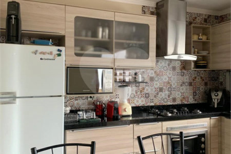 Casa Térrea à venda com 3 quartos em Jardim Alvinópolis, Atibaia, SP