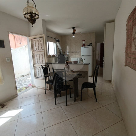 Casa à venda com 2 quartos, sendo 1 suíte, em Reneville, Mairinque, SP