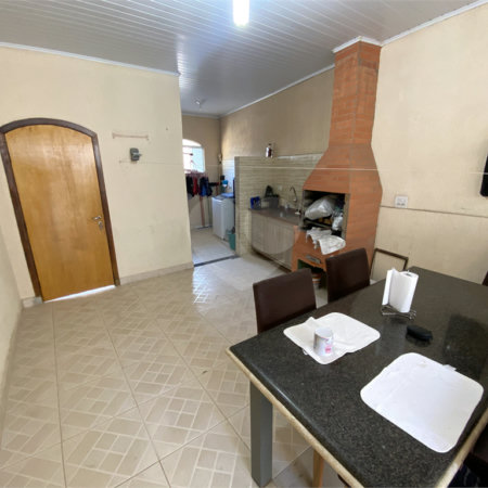 Sobrado à venda com 3 quartos, sendo 1 suíte, em Monte Castelo, São José dos Campos, SP