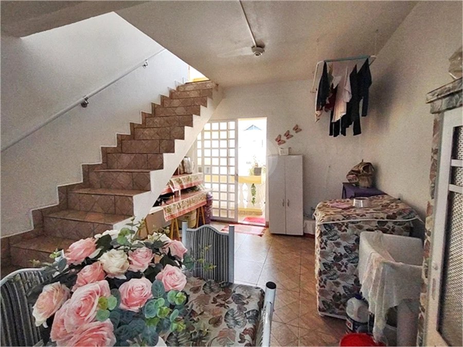 Casa Térrea à venda com 2 quartos em Vila Nivi, São Paulo, SP