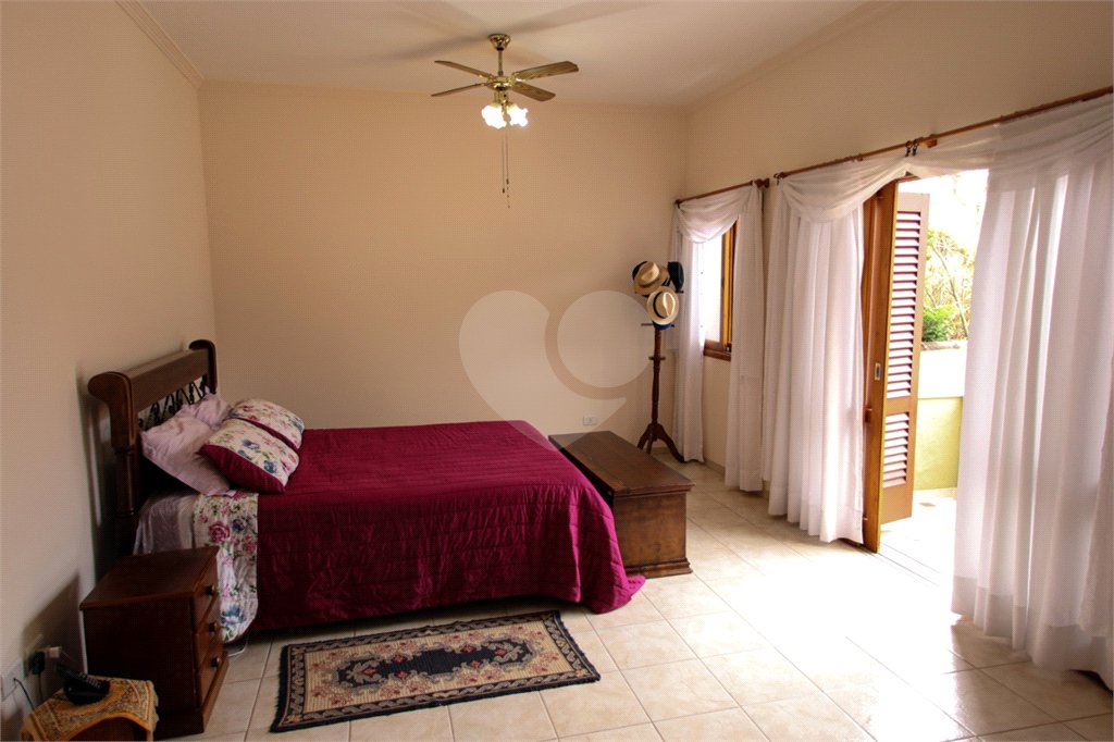 Casa à venda ou para alugar com 3 suítes em Vila Petrópolis, Atibaia, SP