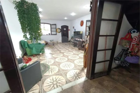 Casa à venda com 5 quartos, sendo 1 suíte, em Andaraí, Rio de Janeiro, RJ