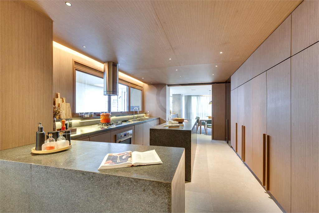Apartamento à venda com 4 suítes em Jardim Paulista, São Paulo, SP