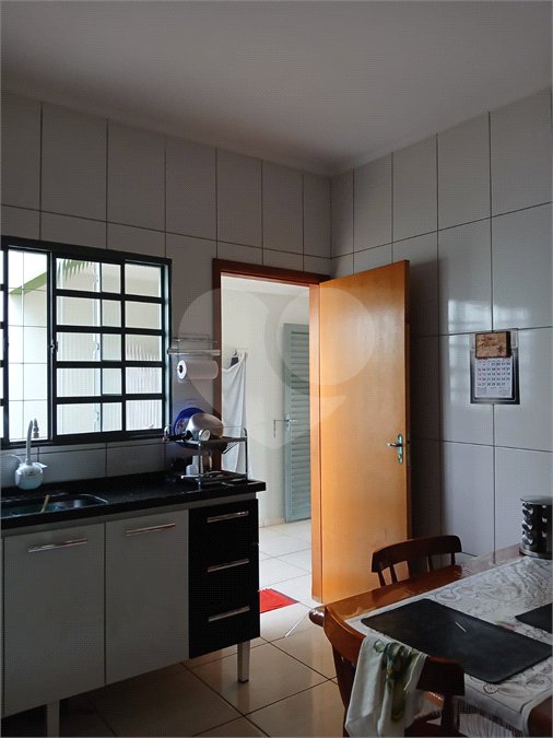 Casa à venda com 2 quartos em Jardim Klayton, Birigüi, SP