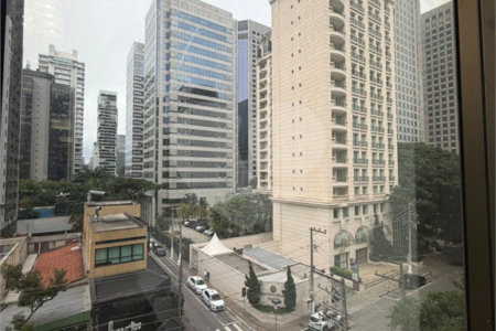Sala à venda em Cidade Monções, São Paulo, SP