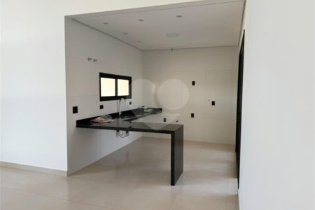 Casa à venda com 2 quartos, sendo 1 suíte, no condomínio Reserva Ipanema, Sorocaba - SP