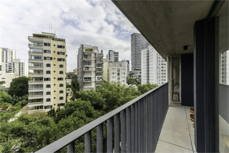 Apartamento à venda ou para alugar com 1 suíte em Jardim das Bandeiras, São Paulo, SP
