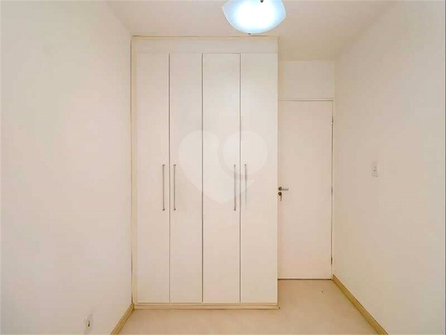 Apartamento à venda ou para alugar com 3 quartos, sendo 1 suíte,  em Vila Andrade, São Paulo, SP