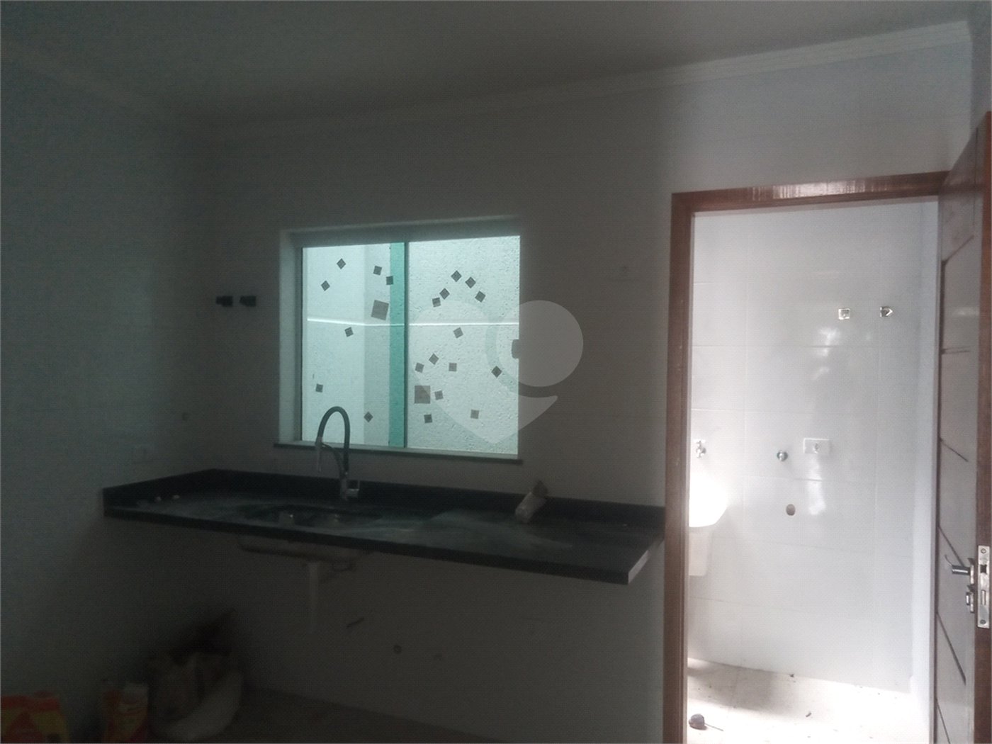 Sobrado à venda com 3 quartos, sendo 1 suíte, em Vila Mazzei, São Paulo, SP