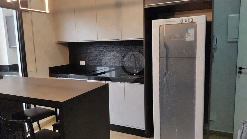 Apartamento à venda ou para alugar com 1 quarto em Vila Galvão, Guarulhos, SP