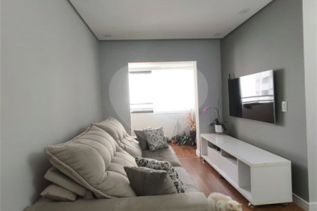 Apartamento à venda com 3 quartos, sendo 1 suíte,  em Vila Monumento, São Paulo, SP