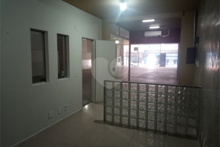 Salão Comercial à venda ou para alugar em Marambaia, Vinhedo, SP