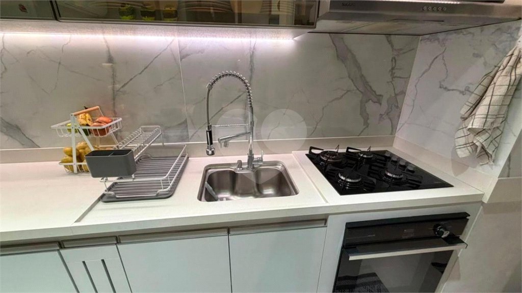 Apartamento à venda com 2 quartos, sendo 1 suíte,  em Vila Dom Pedro I, São Paulo, SP