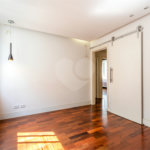 Apartamento à venda com 3 quartos, sendo 1 suíte, em Itaim Bibi, São Paulo, SP