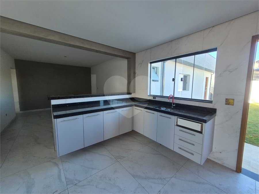 Casa Térrea à venda com 3 quartos, sendo 1 suíte,  em Serra da Cantareira, Mairiporã, SP