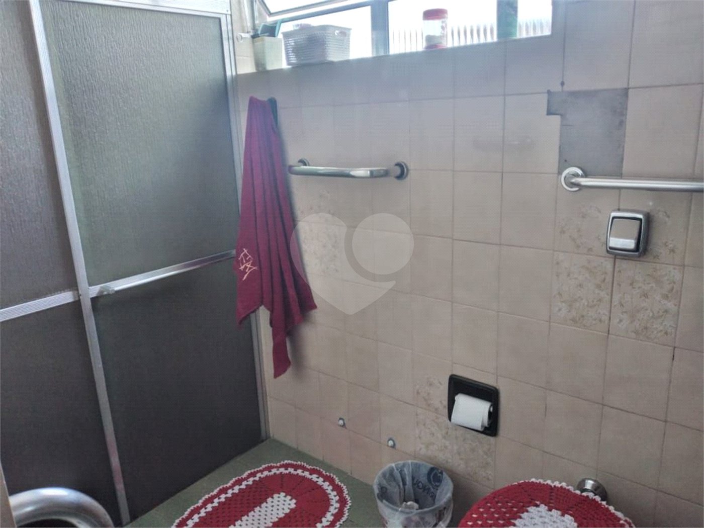 Casa à venda com 4 quartos, sendo 1 suíte, no Centro, Mairinque, SP