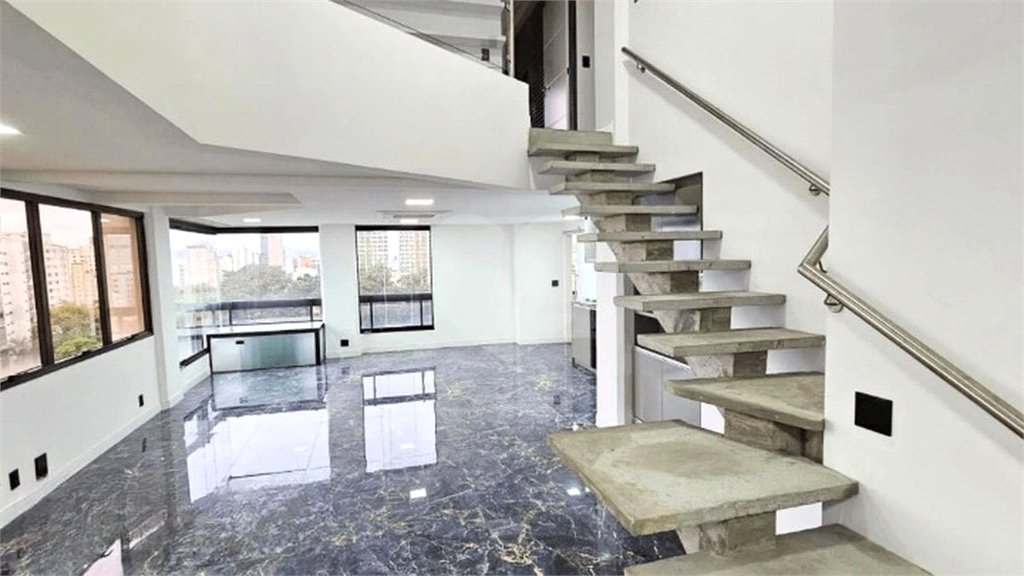 Apartamento à venda com 3 quartos, sendo 2 suítes, em Sumaré, São Paulo, SP