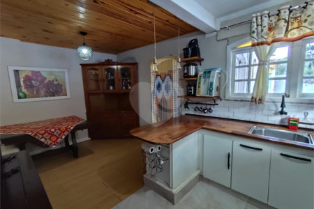 Casa à venda com 3 quartos, sendo 1 suíte, no condomínio Caconde, São Bernardo do Campo - SP