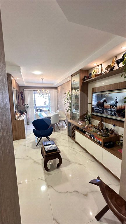 Apartamento à venda com 3 quartos, sendo 1 suíte, em Vila Santa Teresa, Santo André, SP